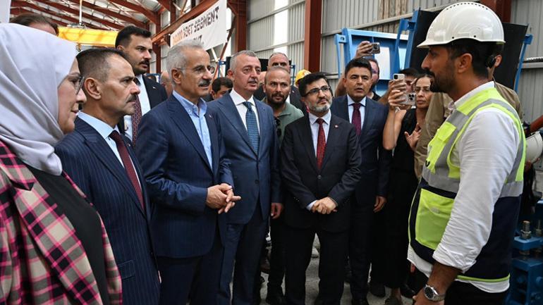 Körfez'e 28.5 km dev metro hattının temeli yerleştirildi