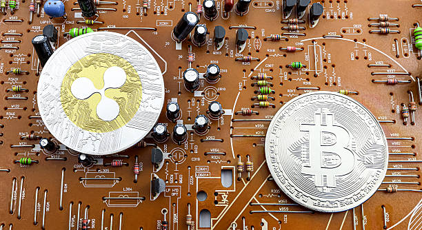 Analist: XRP Fiyatı 100 Dolara Ulaşacak, Bitcoin 1 Milyon Olmadan Önce!