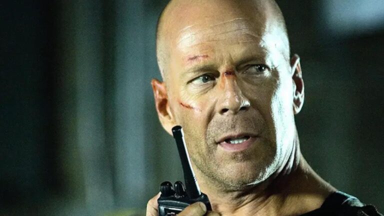 Bruce Willis kızının düğününde ortaya çıktı! Son hali yürek burktu