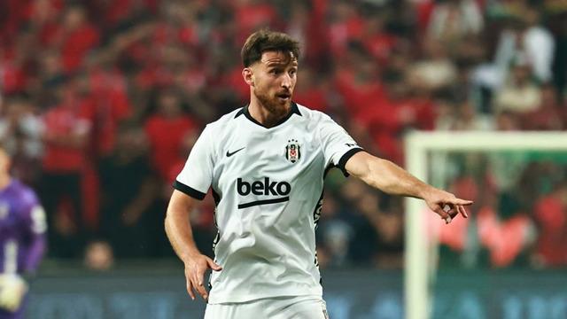 Beşiktaş’ın yıldızından şoke eden açıklama! “Benim yüzünden yenildik”